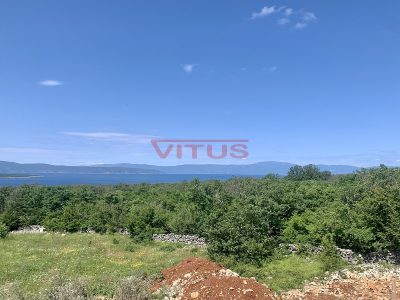 Malinska, Dvojna kuća s otvorenim pogledom na more i bazenom!