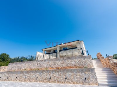 Malinska, Moderna vila sa otvorenim pogledom na more