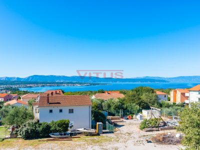 Malinska, Zwei-Zimmer-Wohnung mit offenem Meerblick